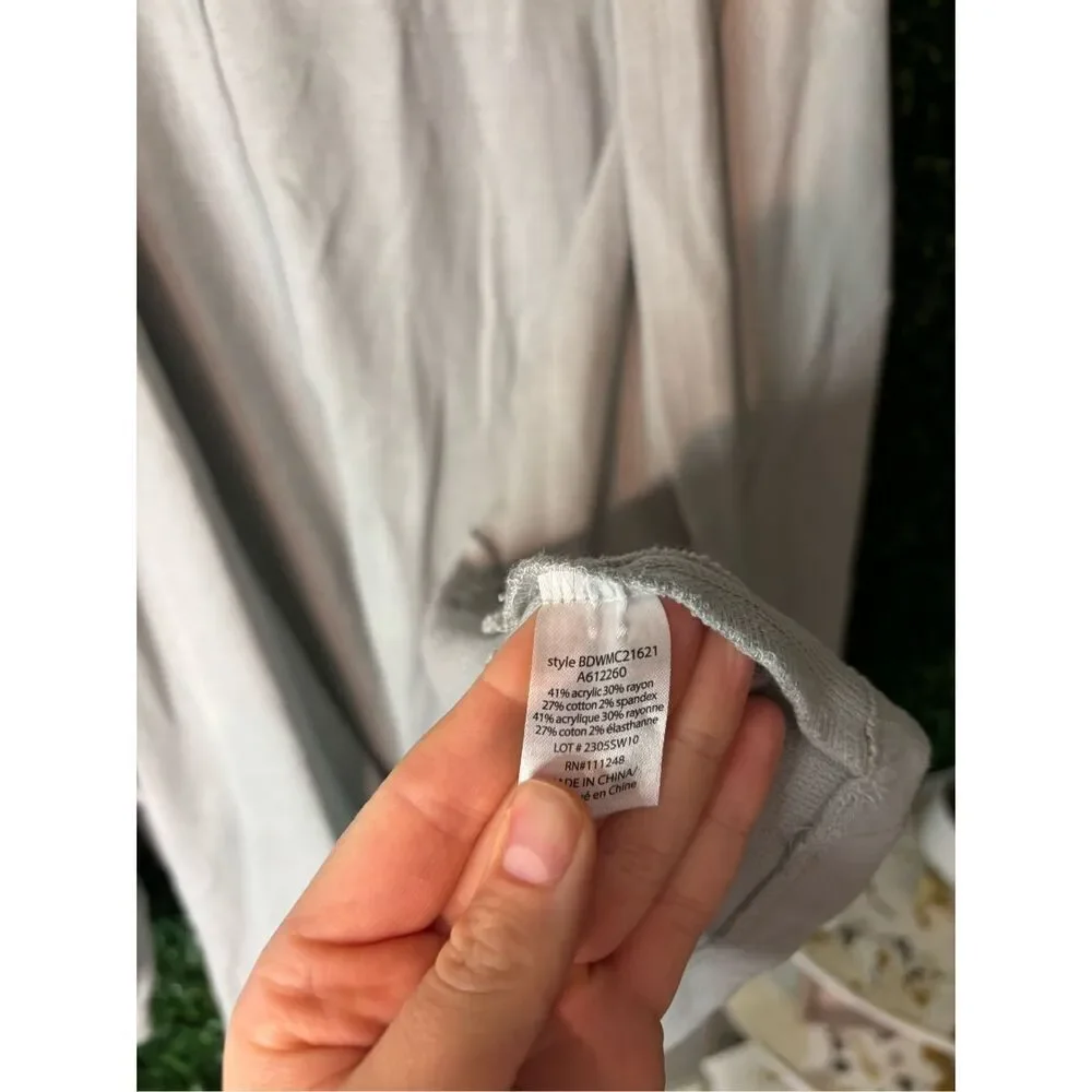 Barefoot Dreams Malibu Collection Brushed Sweater Rain Drop XL - Picture 3 of 5
